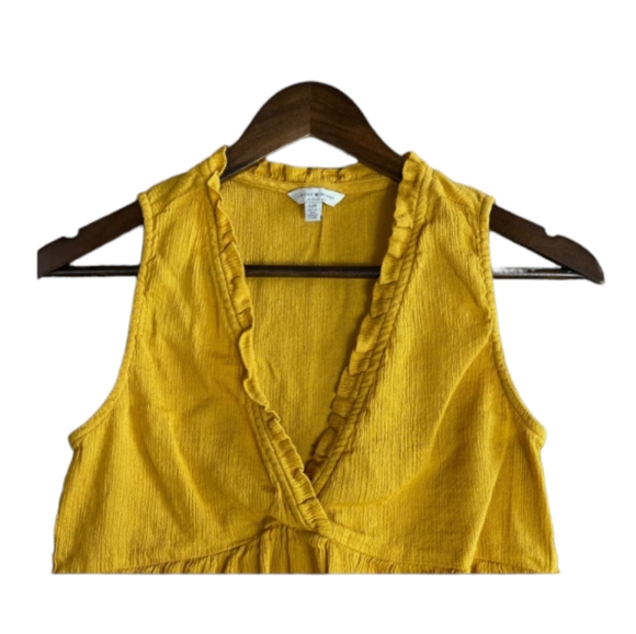 Lucky Brand Tank Top Womens Size Large Mustard Ruffle V Neck Sleeveless Peplum - Picture 2 of 2